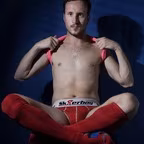 Max Angel
