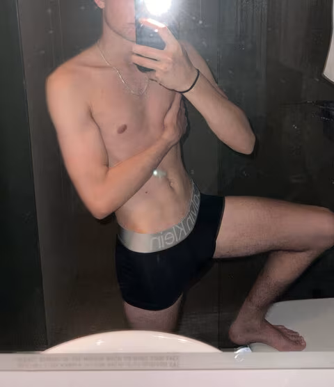 Nic 21